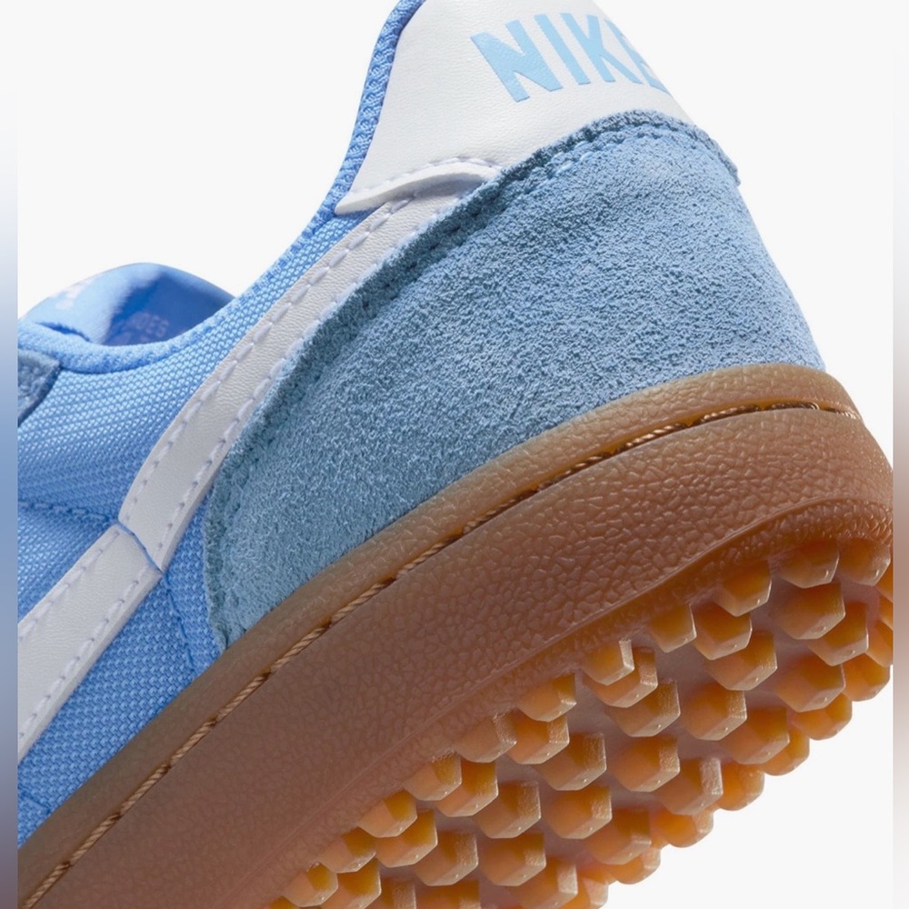 NEW!  Light Blue Suede & Mesh Sneakers with Gum Sole. KIDS SIZE 3.5 - Picture 8 of 10